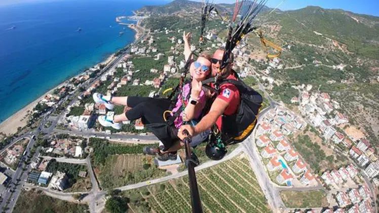Paragliding flight