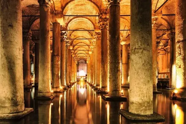tourist places, Basilica cistern